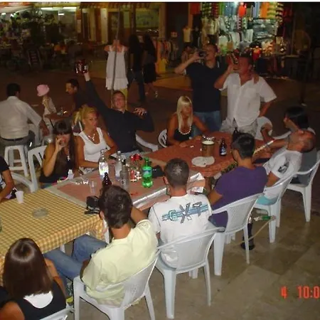 Akerdem Κουσάντασι